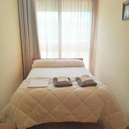 Ainara Garden Family * يوريت دي مار