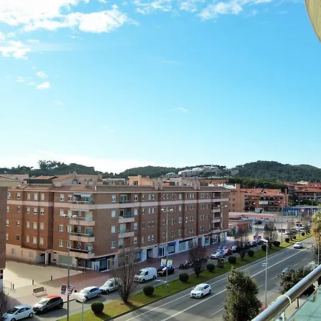 Ainara Garden Family Apartman