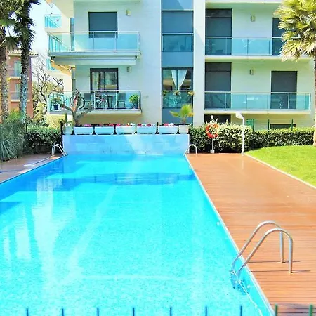 Ainara Garden Family