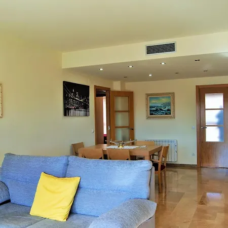 Ainara Garden Family Appartement *