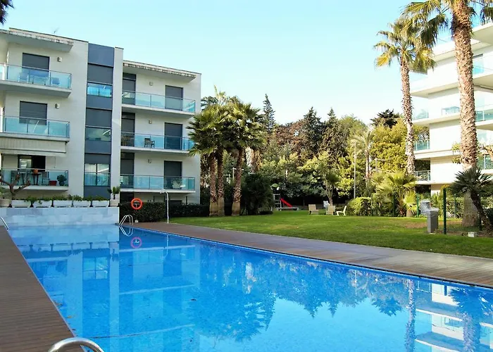 Ainara Garden Family