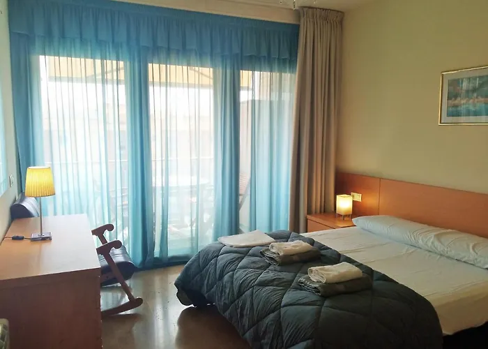 Апартаменты Ainara Garden Family Льорет-де-Мар